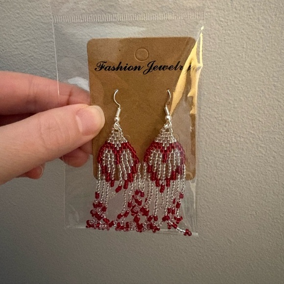 Jewelry - Handcrafted Beaded Earrings - Red Heart
